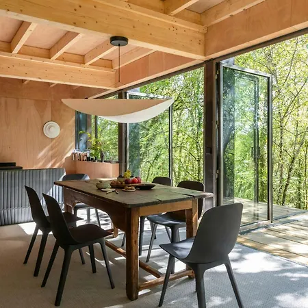 Holiday home Designer House In The Vezere Forest Valojoulx